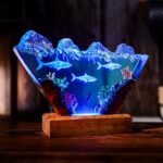 Inverted Triangle White Shark & Diver Epoxy Lamp - Image 5
