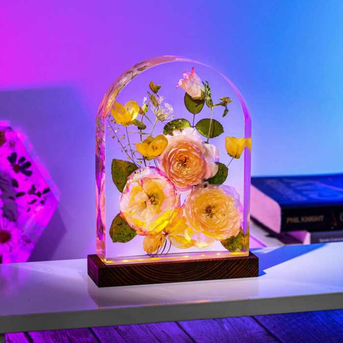 real eustoma flower handmade resin night light by EpoLume - detail photo 2