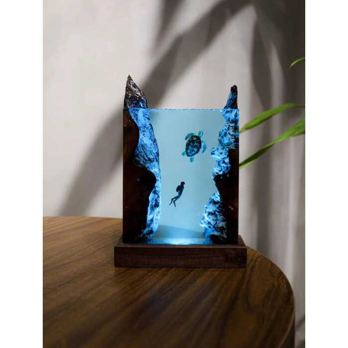 sea turtle diver ver 1 handmade resin night light by EpoLume - detail photo 2