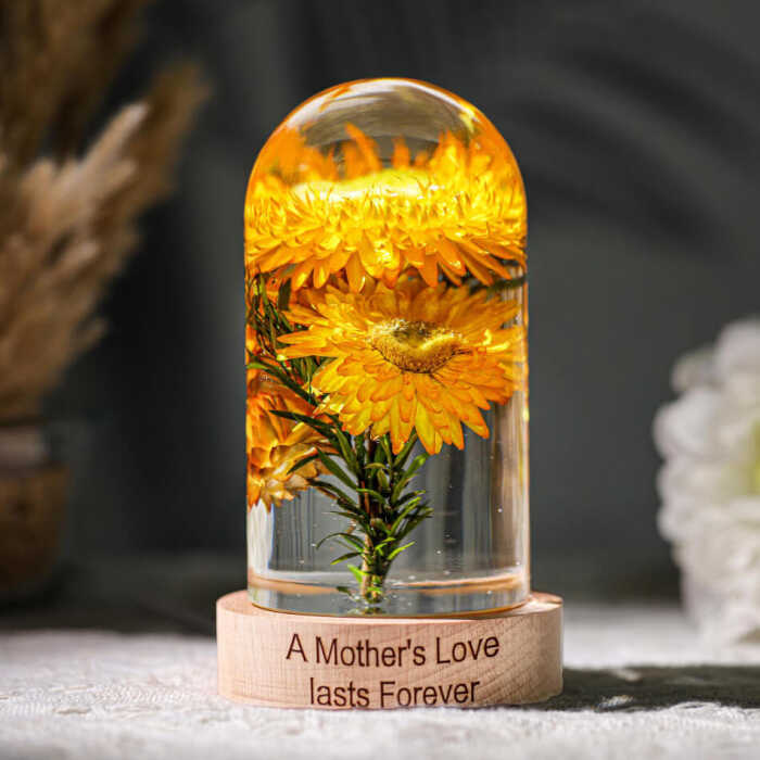 strawflowers handmade resin night light by EpoLume - detail photo 2