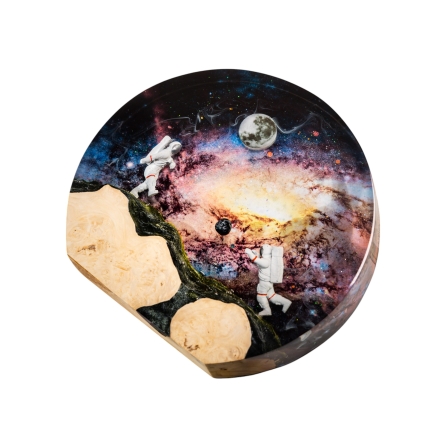 Astronaut Crystal Ball Epoxy Night Light handmade epoxy resin night light