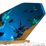Detail view of Octopus and Sea Turtle Epoxy Night Light handmade epoxy resin lamp