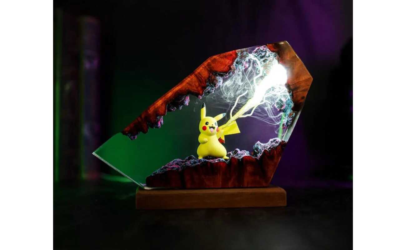 Pikachu Thunderbolt Pokémon Resin Lamp